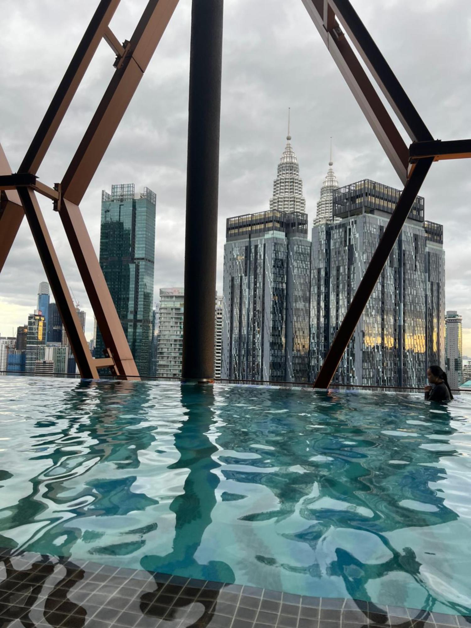 Scarletz Suites Kuala Lumpur By City Center Ngoại thất bức ảnh