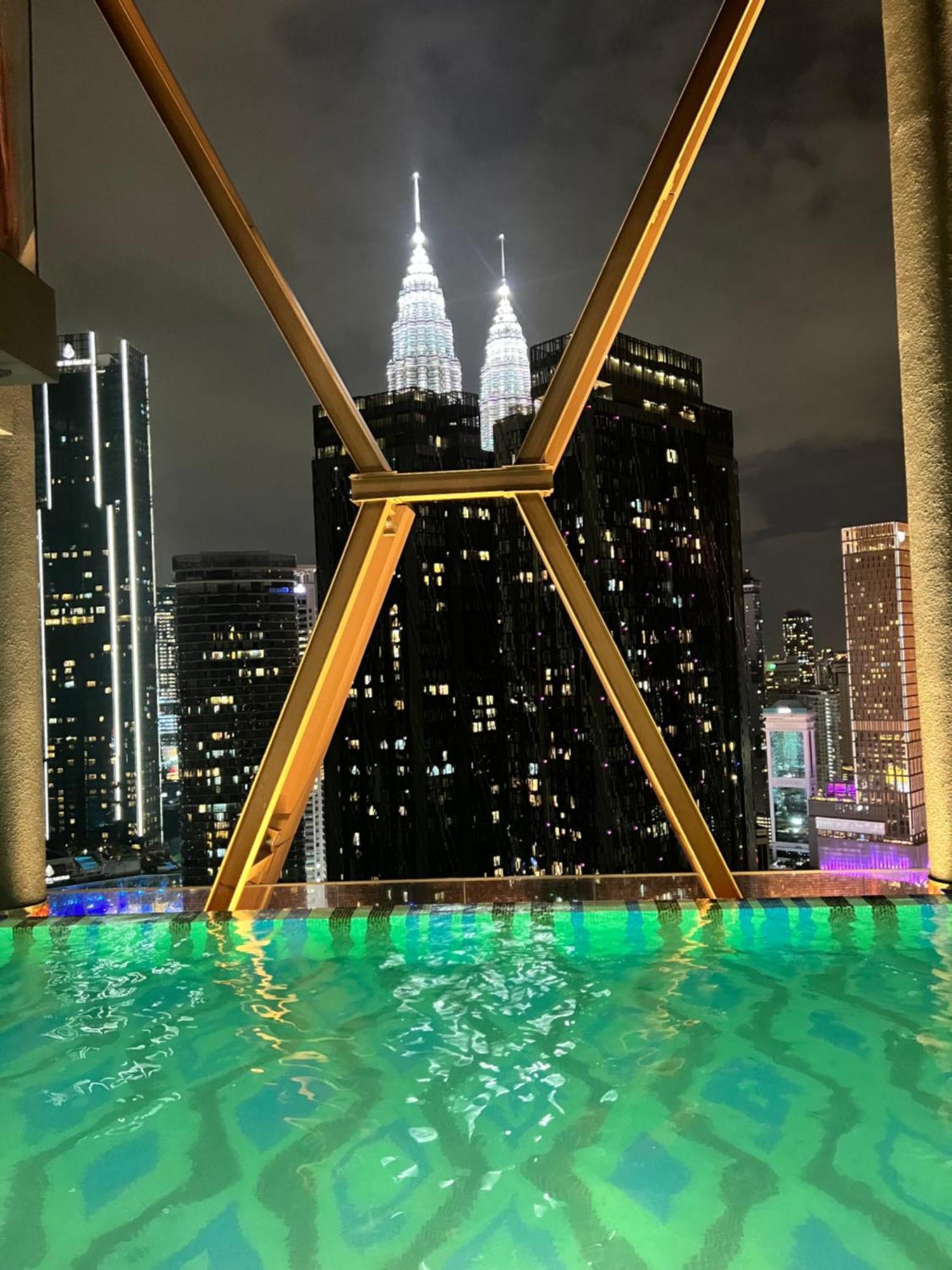 Scarletz Suites Kuala Lumpur By City Center Ngoại thất bức ảnh