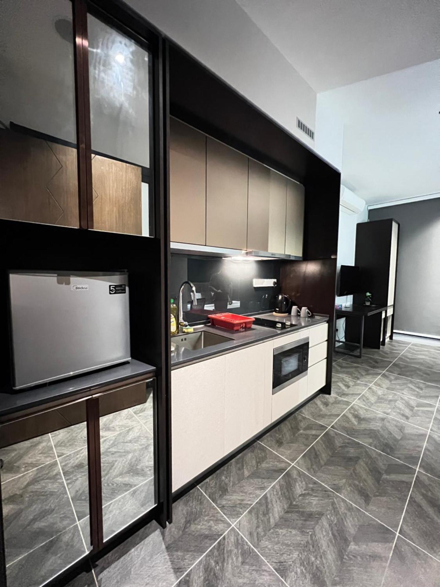 Scarletz Suites Kuala Lumpur By City Center Ngoại thất bức ảnh