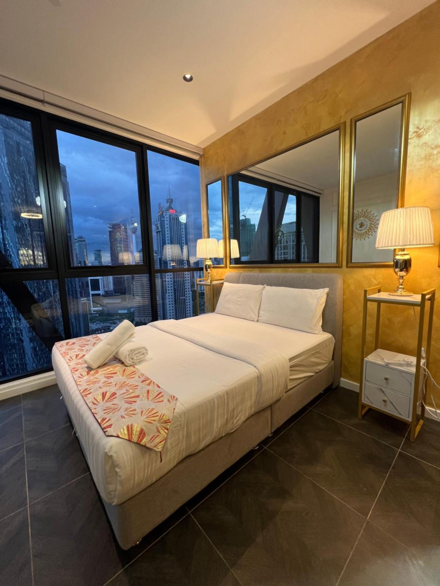 Scarletz Suites Kuala Lumpur By City Center Ngoại thất bức ảnh