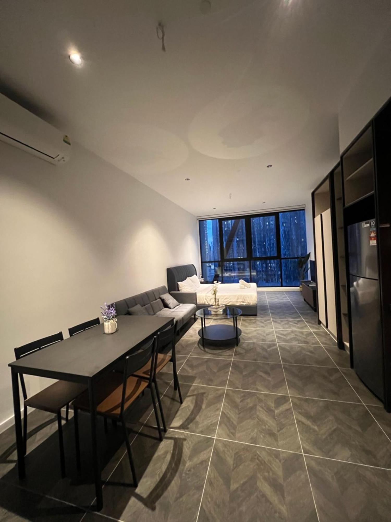 Scarletz Suites Kuala Lumpur By City Center Ngoại thất bức ảnh