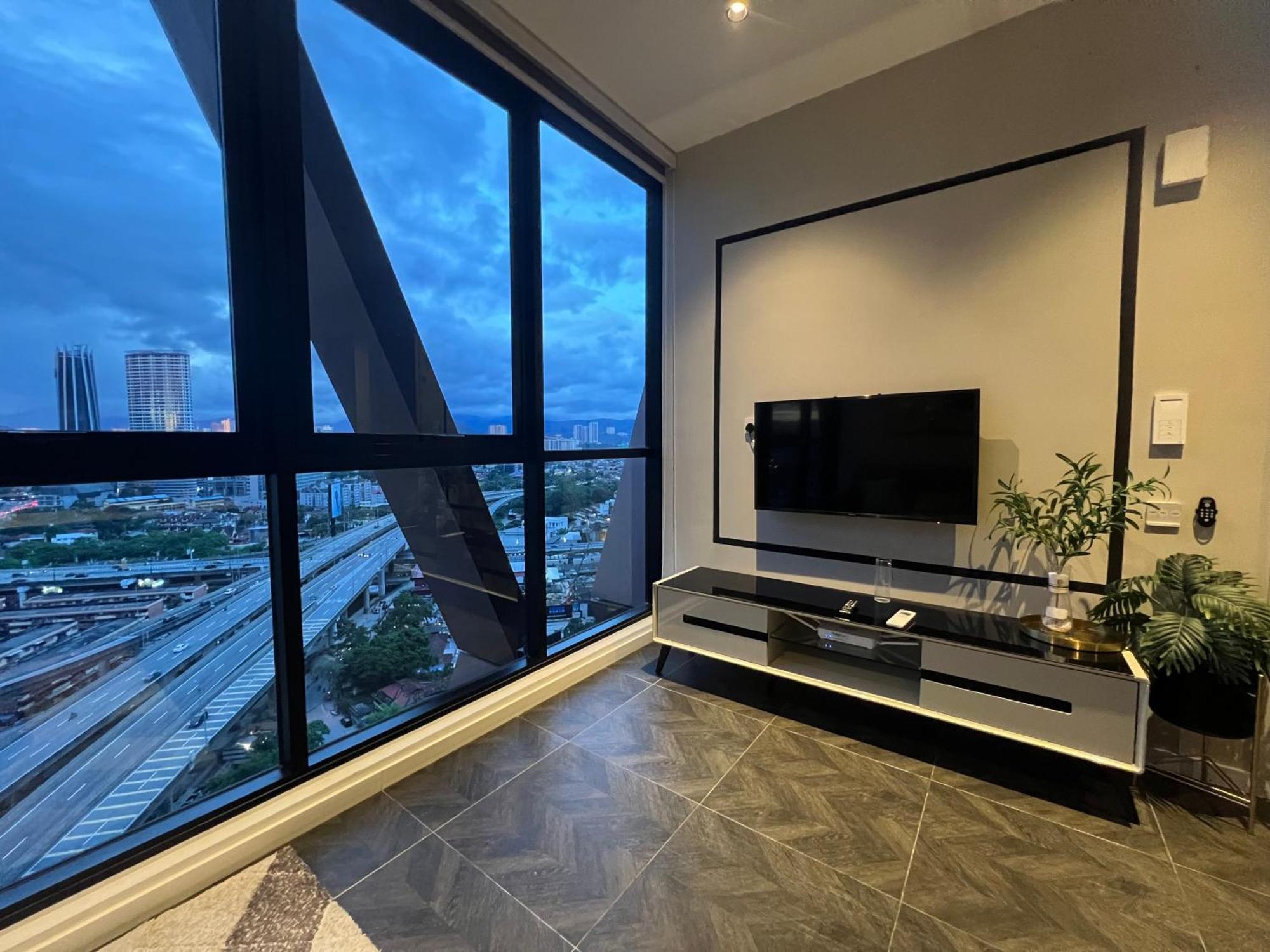 Scarletz Suites Kuala Lumpur By City Center Ngoại thất bức ảnh
